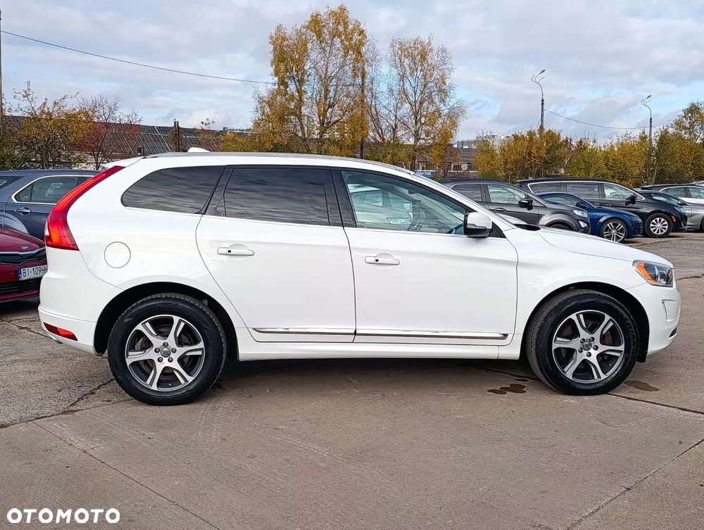 Volvo XC 60 T6 AWD Edition Pro - 5