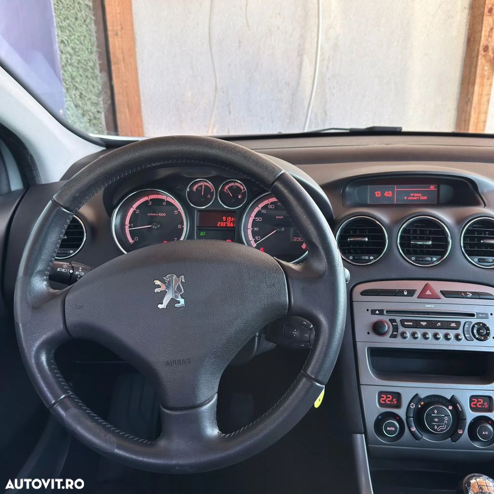 Peugeot 308 120 VTi Family - 9