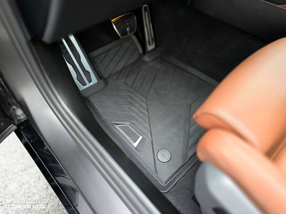 BMW 530 e Pack Desportivo M Pro - 20