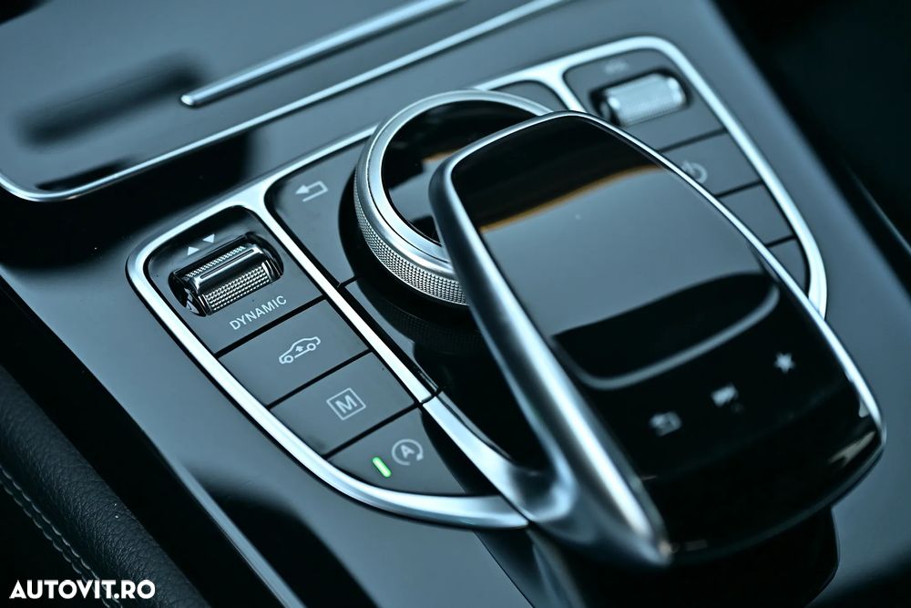 Mercedes-Benz GLC 250 d 4MATIC 9G-TRONIC AMG Line - 10