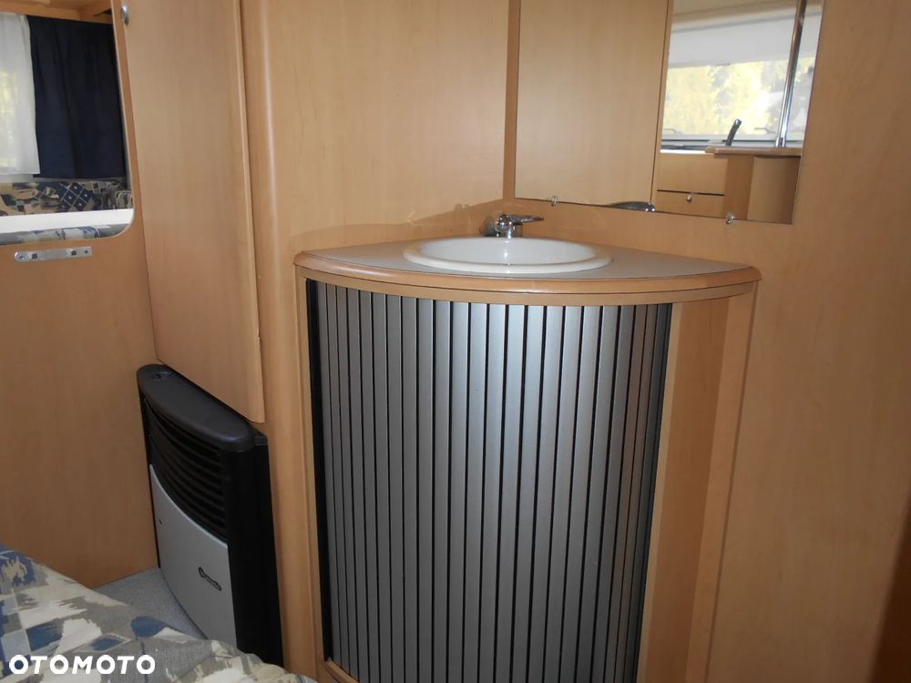 Beyerland DELTA LINER 4400LB - 12