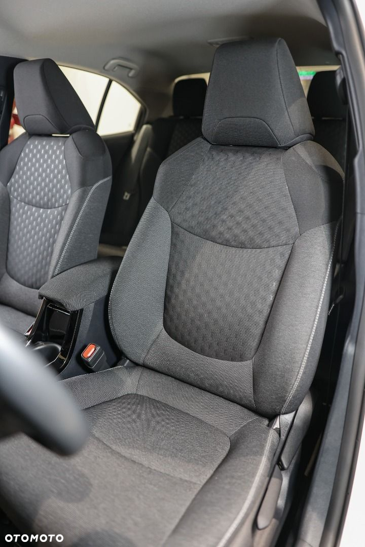 Toyota Corolla - 9