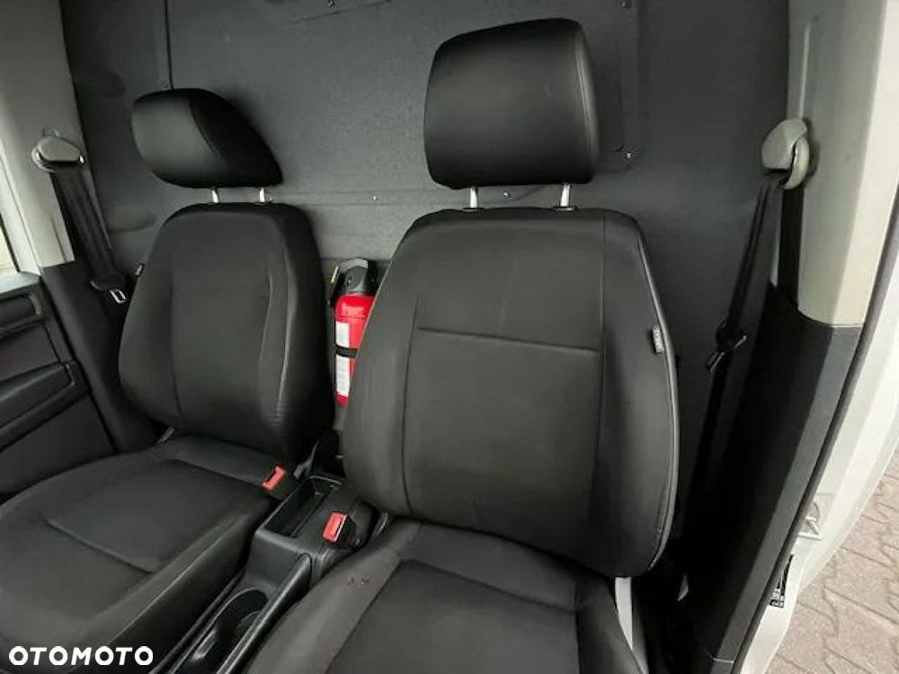 Volkswagen Caddy - 16