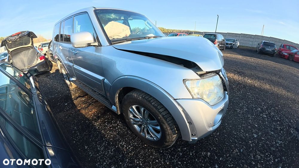 Wszystkie części do Mitsubishi Pajero IV | 3.2 DI-D 4M41 200 KM EURO5 – używane, sprawdzone! - 3