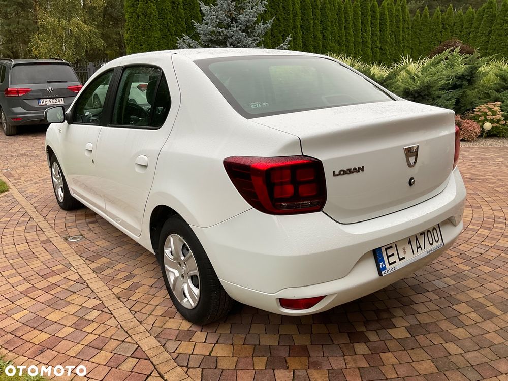 Dacia Logan 1.2 16V Laureate - 7