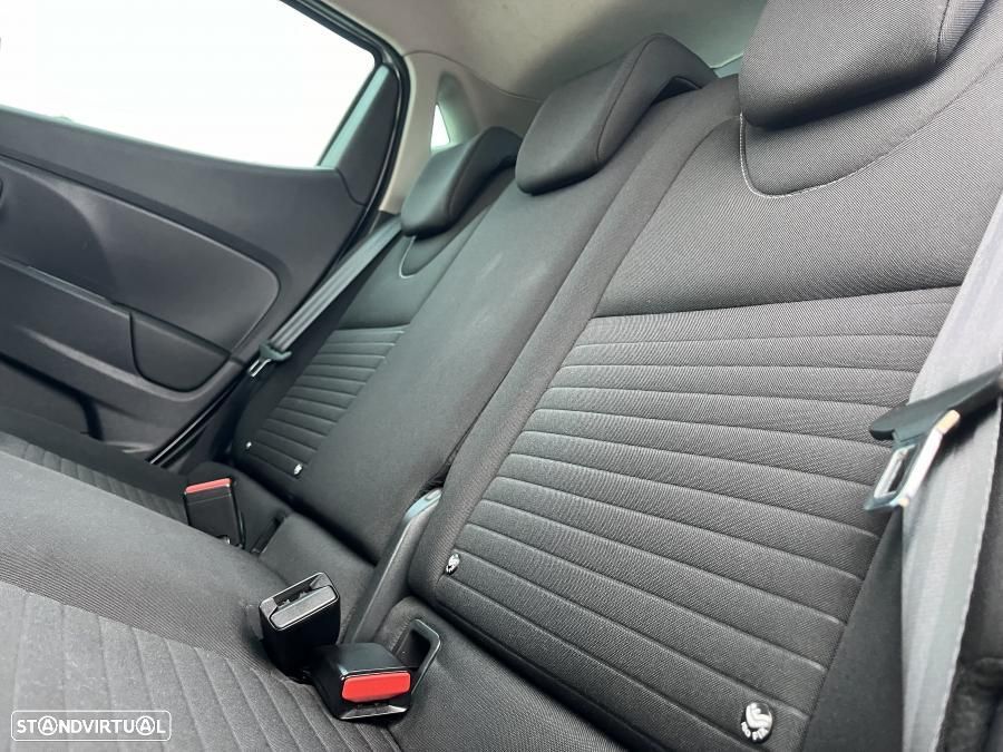 Renault Clio 1.5 dCi Limited EDition - 8