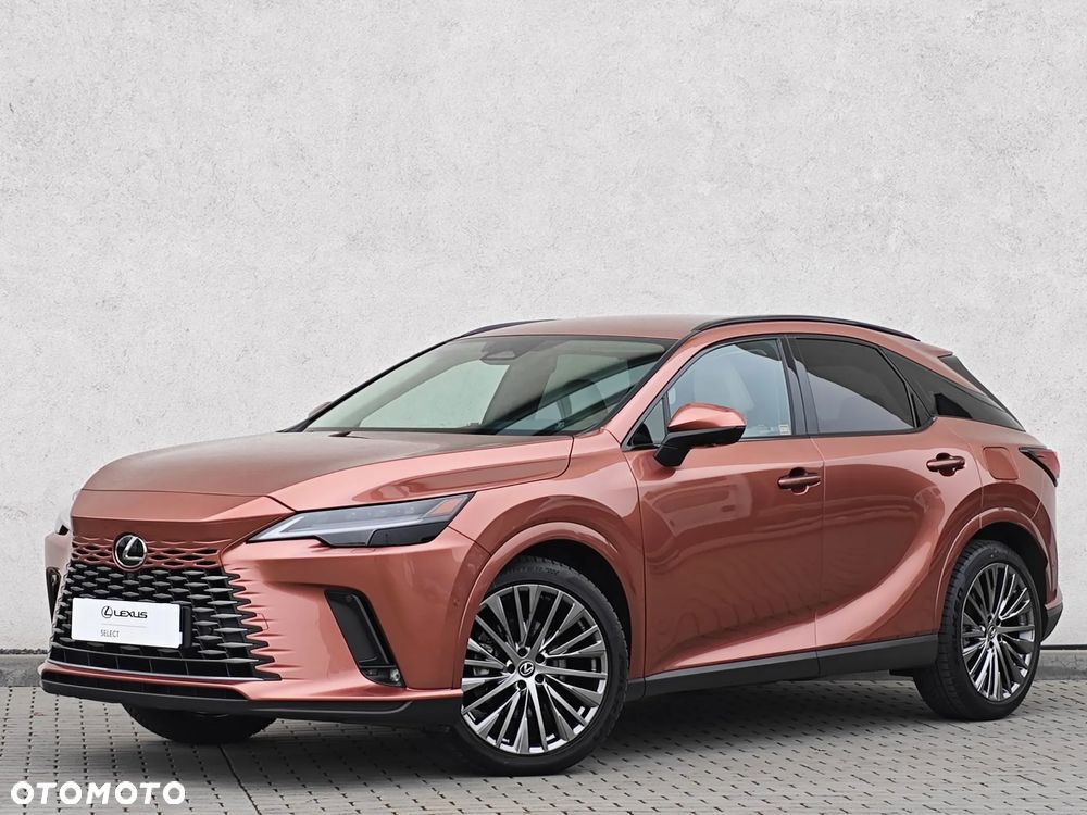 Lexus RX 450h+ Omotenashi - 2