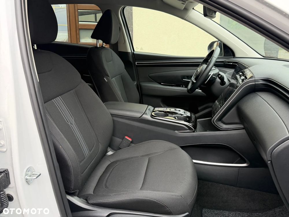 Hyundai Tucson 1.6 T-GDi HEV Executive 4WD - 8