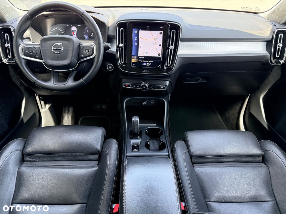 Volvo XC 40 D4 AWD Geartronic Momentum Pro - 6