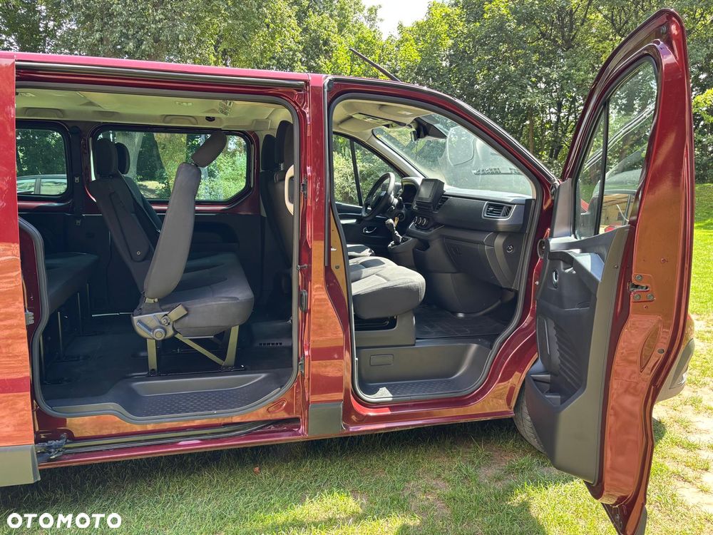 Renault Trafic - 10