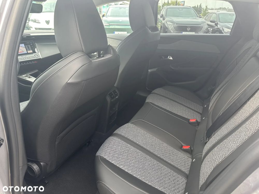 Peugeot 308 1.5 BlueHDi Allure S&S EAT8 - 21