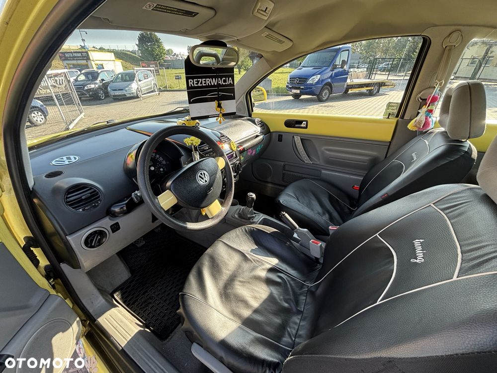 Volkswagen Beetle - 7