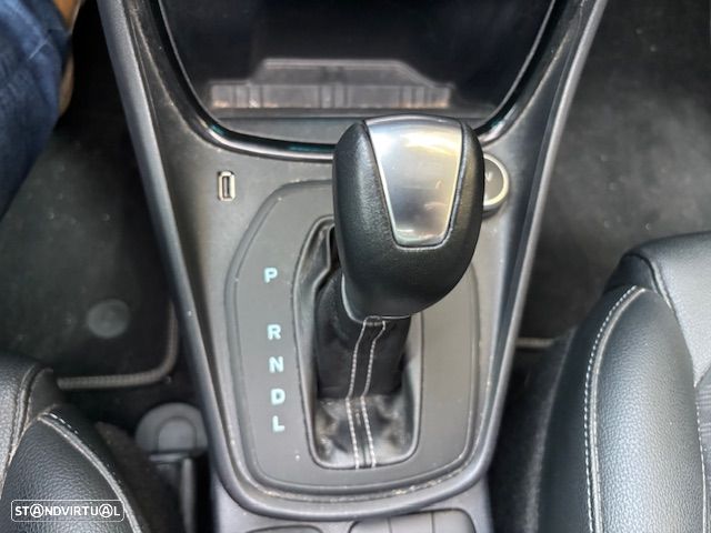 Ford Puma 1.0 EcoBoost MHEV Titanium X Aut. - 4