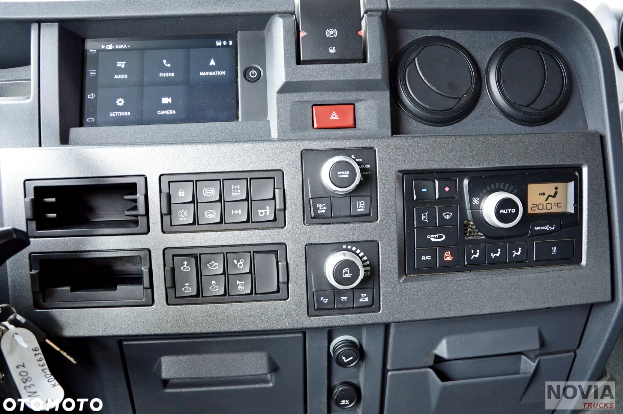 Renault T 520 | NAJBOGATSZA OPCJA | RETARDER VOITH | KLIMA POSTOJOWA | 2 ZBIORNIKI | 2 ŁÓŻKA | MIĘDZYOSIE - 33