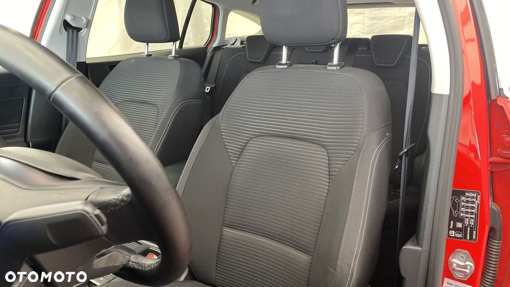 Ford Focus 1.0 EcoBoost mHEV Titanium X - 11