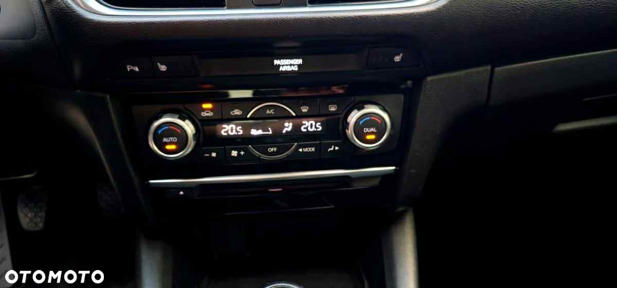 Mazda 6 Kombi SKYACTIV-D 150 i-ELOOP Exclusive-Line - 19