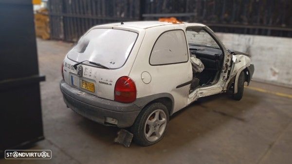 Para Peças Opel Corsa B (S93) - 1