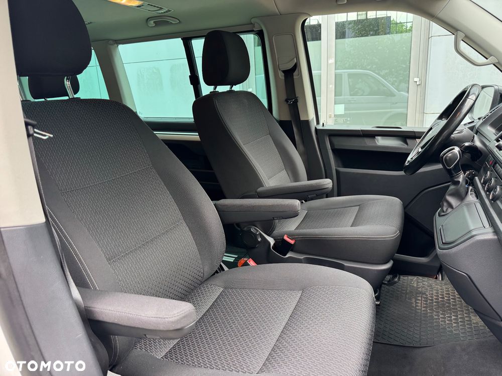 Volkswagen Multivan 2.0 TDI L1 Highline DSG - 29