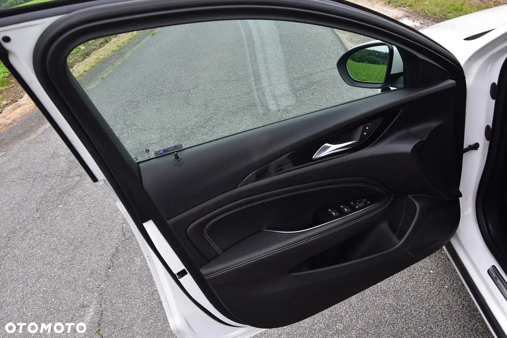 Opel Insignia 2.0 CDTI Elite S&S - 17