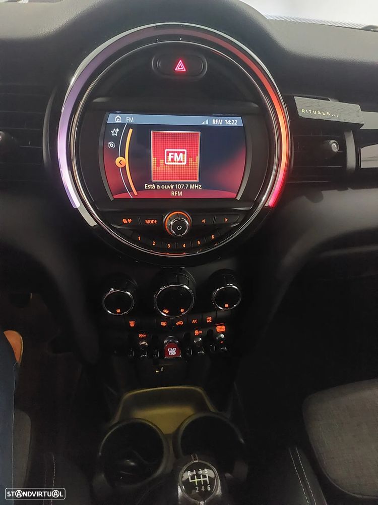 MINI 5 Portas Cooper D - 12