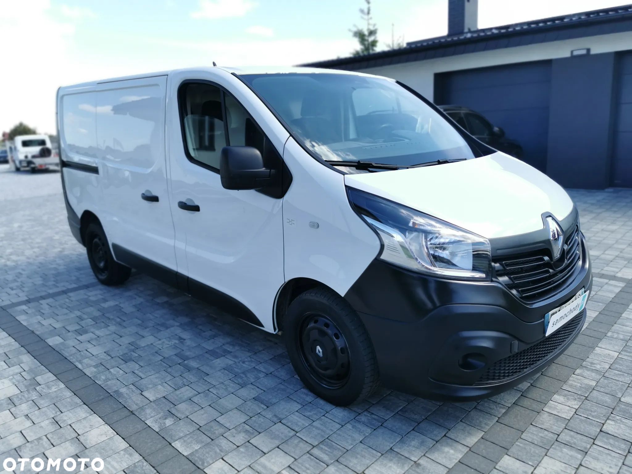 Renault Trafic - 1
