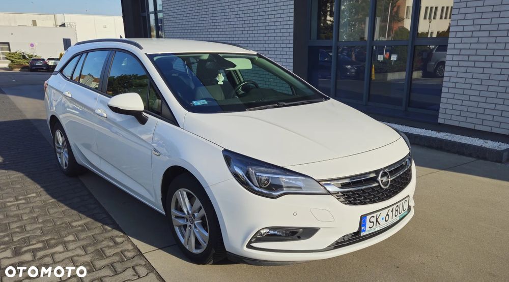 Opel Astra 1.6 CDTI Sport - 5