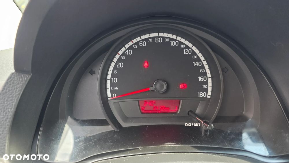 Volkswagen up! 1.0 move - 9