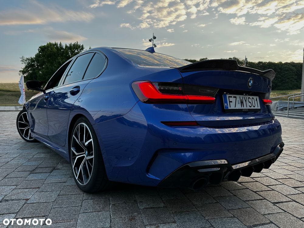 BMW Seria 3 330i M Sport - 4