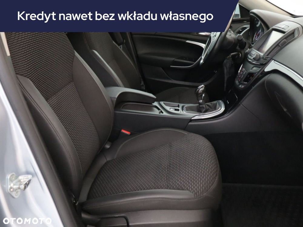 Opel Insignia - 11