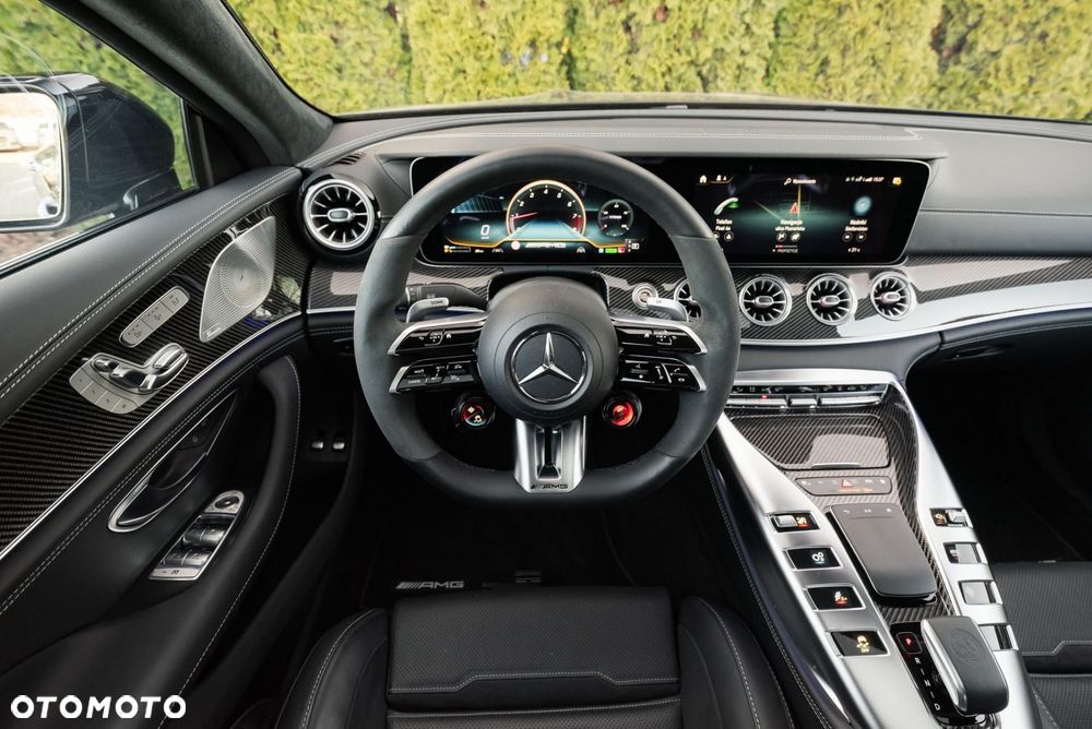 Mercedes-Benz AMG GT - 11