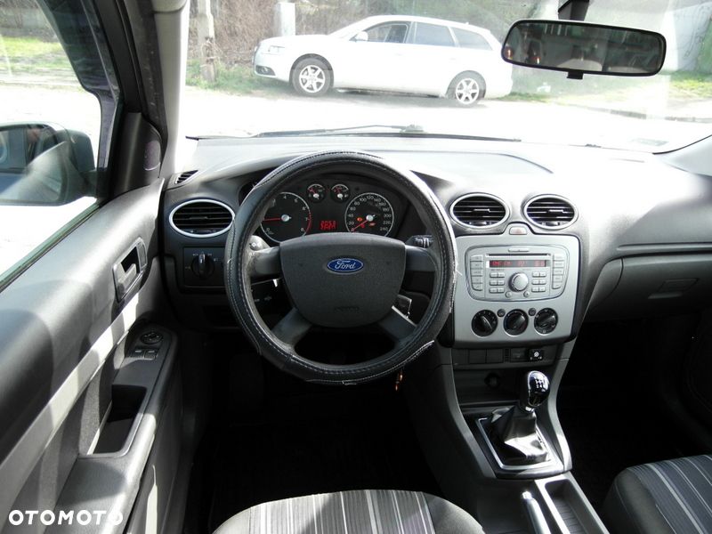 Ford Focus 1.6 Silver X - 19