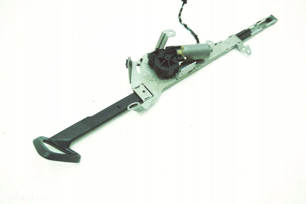 Podajnik pasa prawego pasażera Mercedes CLK W209 Lift A2038600282 - 2