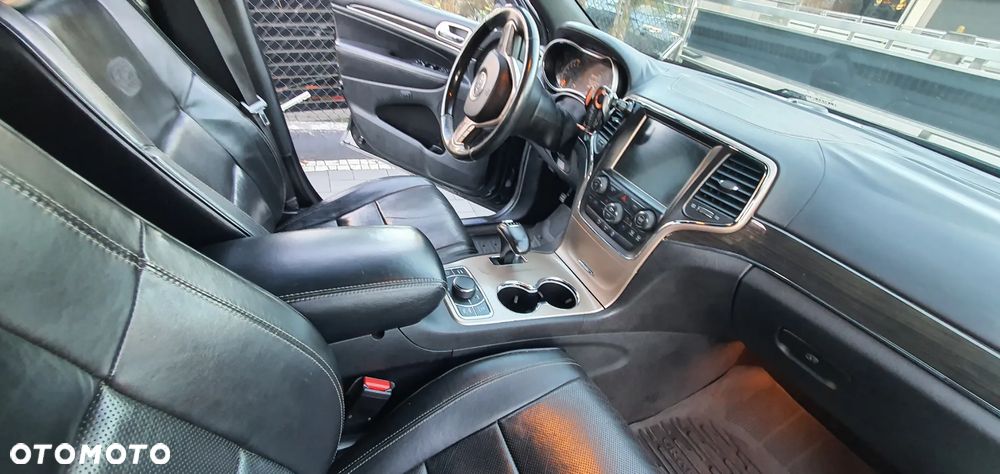 Jeep Grand Cherokee 3.6 V6 Overland - 12