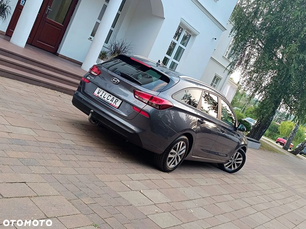Hyundai i30 1.6 CRDI Passion - 40