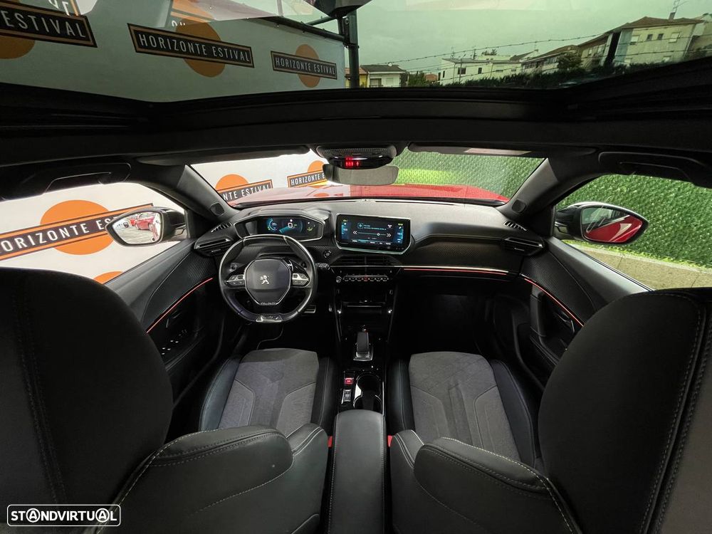 Peugeot e-2008 GT - 2