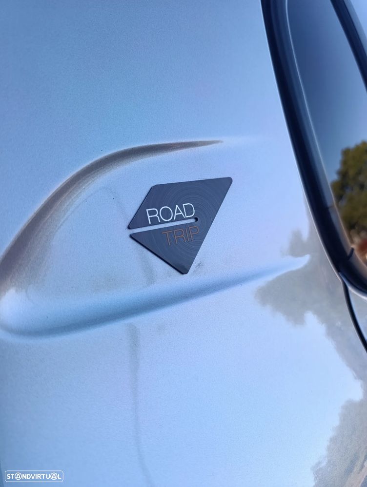 Peugeot e-208 Allure+ - 8