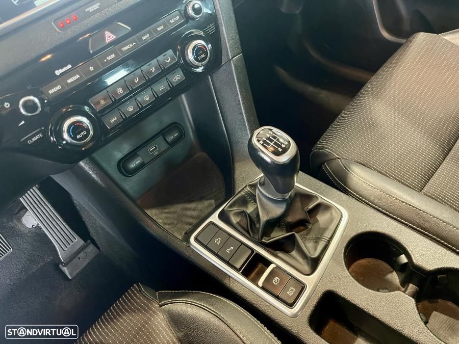 Kia Sportage 1.6 CRDI ISG TX - 13