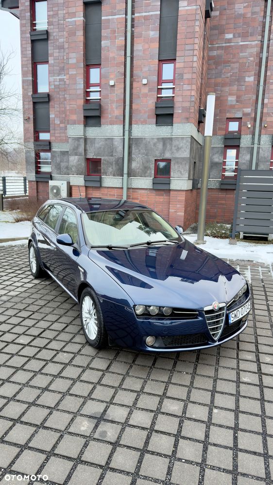 Alfa Romeo 159 2.4 JTDM 20V DPF Q-Tronic Turismo - 20