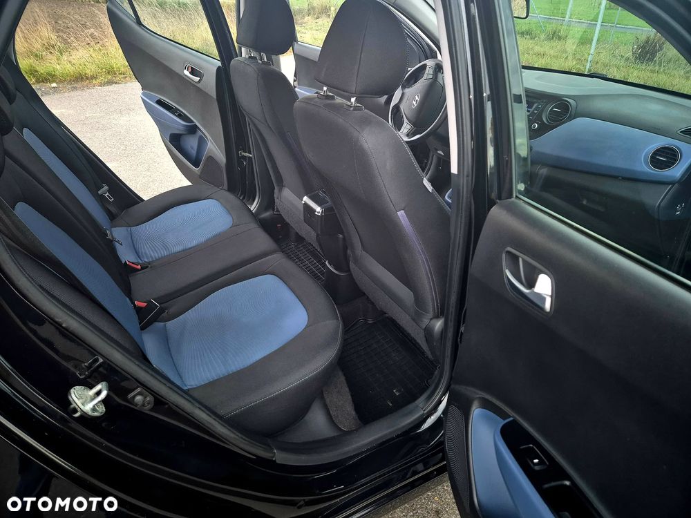 Hyundai i10 1.0 BlueDrive Black Line - 17