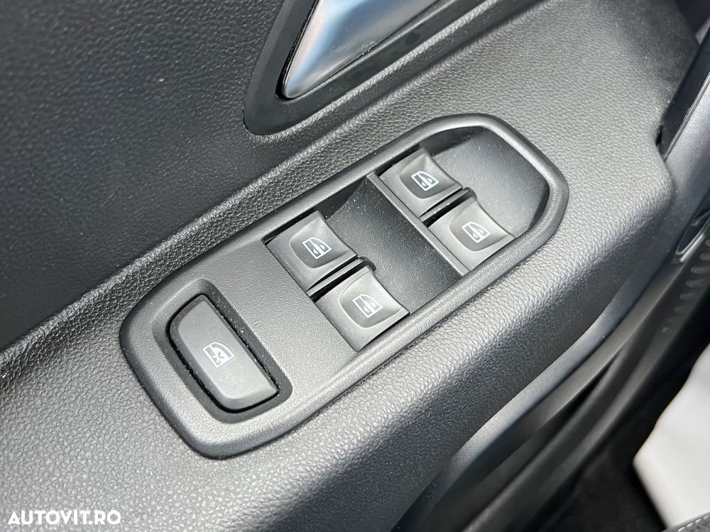 Dacia Duster TCe 130 2WD Comfort - 19