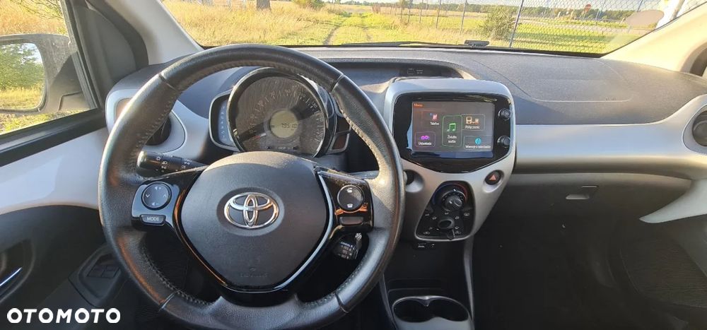 Toyota Aygo x-cite Style Selection - 8