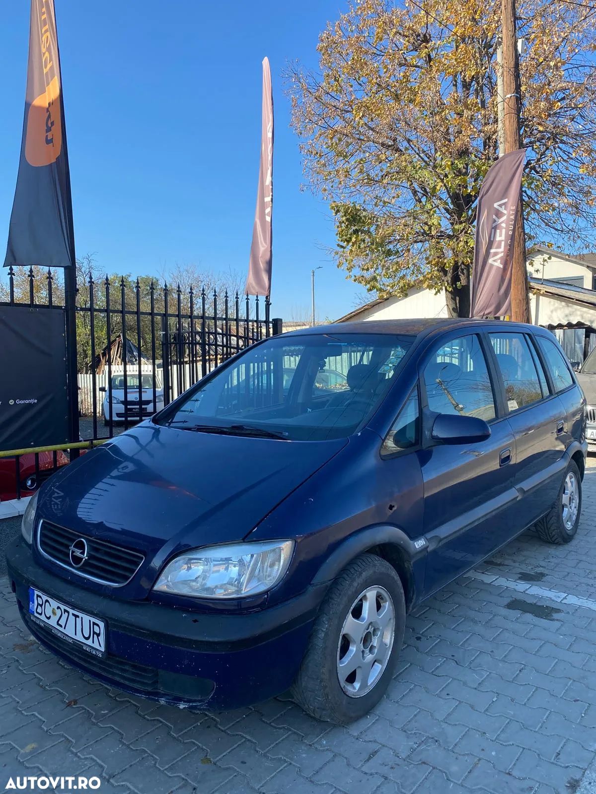 Opel Zafira - 1
