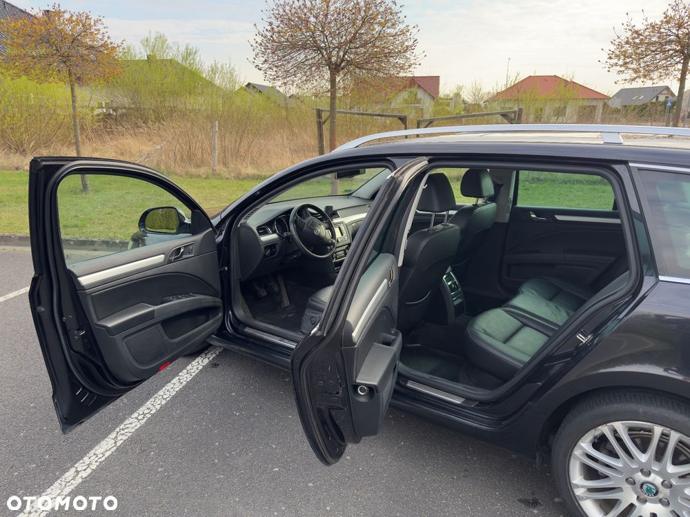 Skoda Superb 2.0 TDI Exclusive - 8