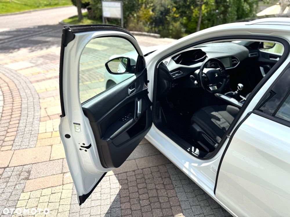 Peugeot 308 BlueHDi 120 Stop & Start Business-Line - 12