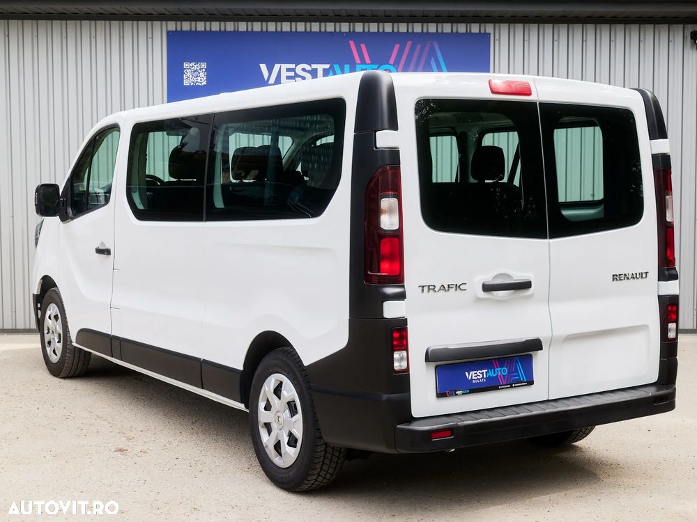 RENAULT Trafic 2022 — imagine 6