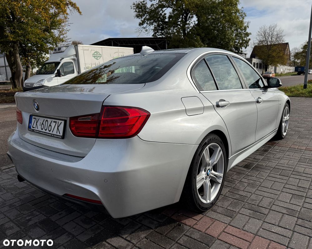 BMW Seria 3 316i M Sport - 8