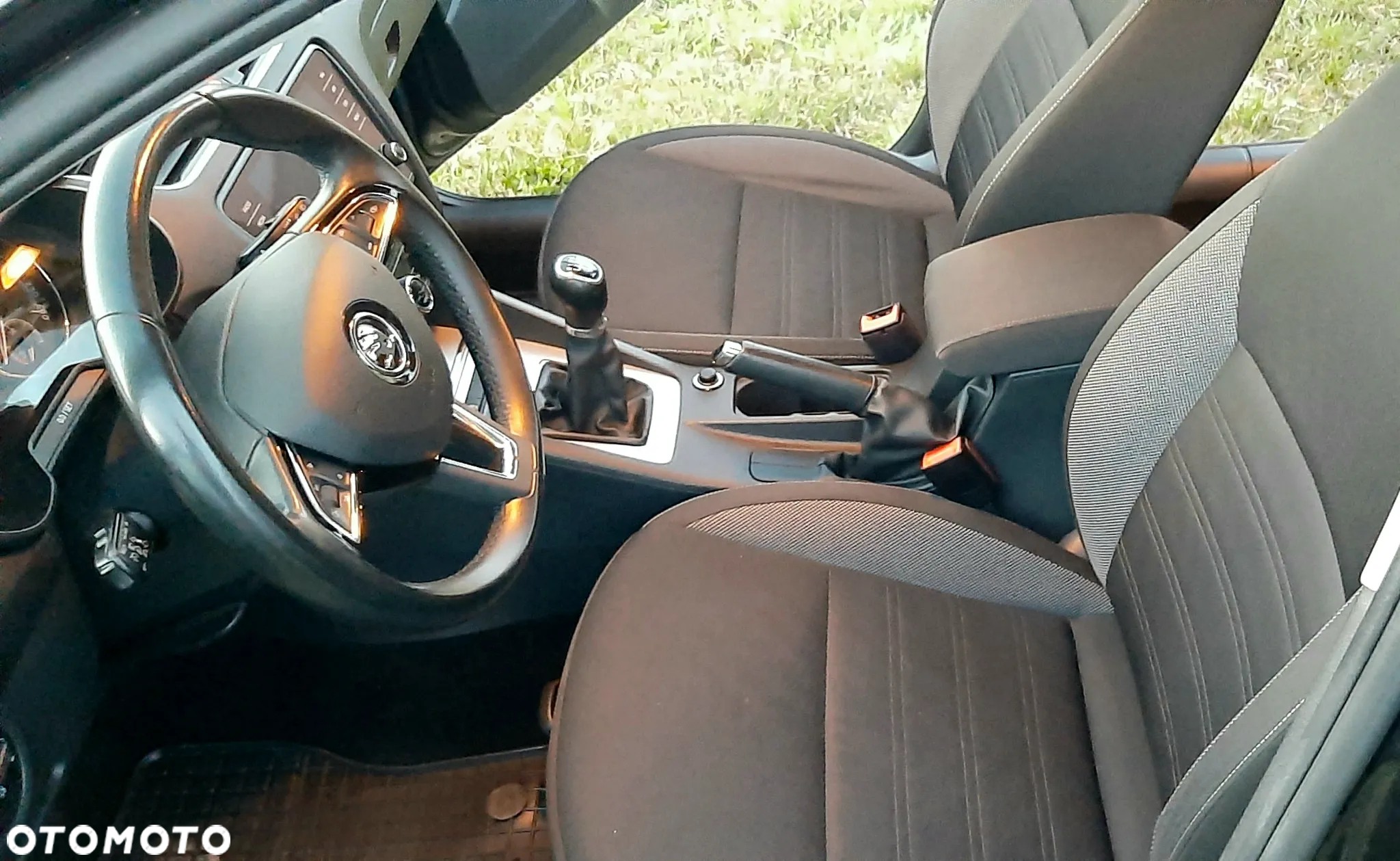 Skoda Octavia 1.6 TDI SCR Ambition - 9