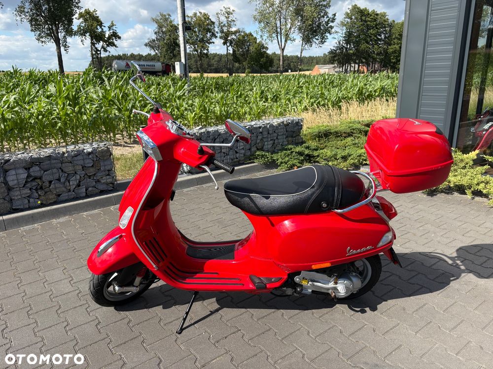 Piaggio Vespa - 15
