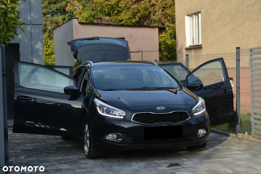Kia Ceed 1.4 CVVT Dream Team Edition - 21