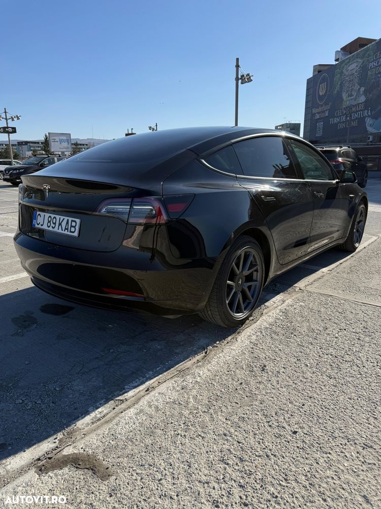 Tesla Model 3 Standard Reichweite Plus Hinterradantrieb - 6